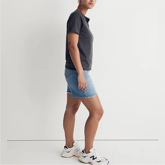 Madewell Garment Dyed Raglan Gray Henley Tee Size Small - Picture 2 of 5